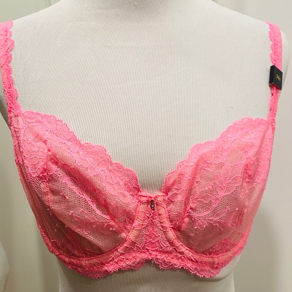 Victoria Secret 34C NWT bra